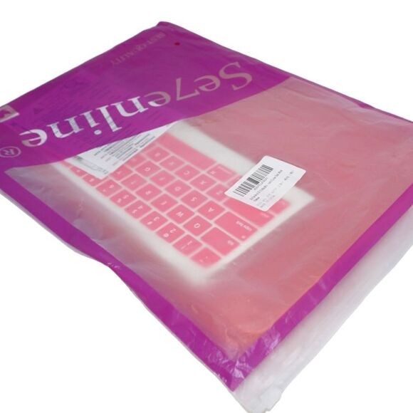 NWT Pink Macbook Pro 15” A1707 / A1990 Case with Silicone Keyboard Cover - Picture 4 of 4